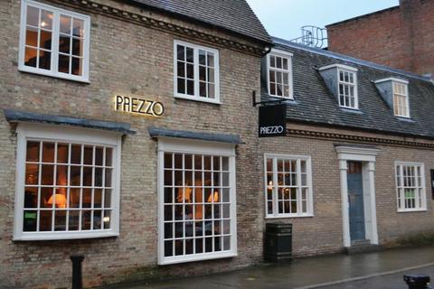 Restaurant to rent, 12-14 High St Ely CB7 4LB