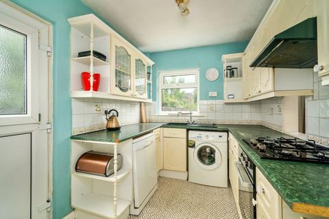 9 Asquith Drive, Morley, Leeds, LS27 9QG