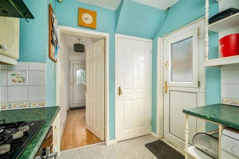 9 Asquith Drive, Morley, Leeds, LS27 9QG