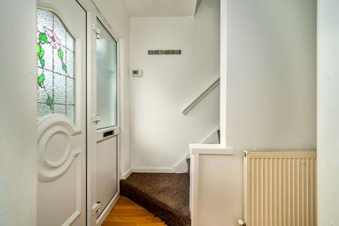9 Asquith Drive, Morley, Leeds, LS27 9QG