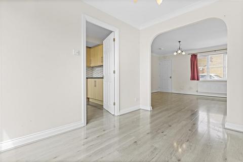 3 bedroom detached house for sale, Linden Grove, Hailsham BN27