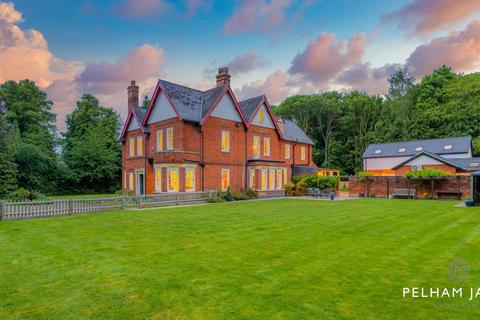 undefined, Oundle Road, Orton Longueville, PE2