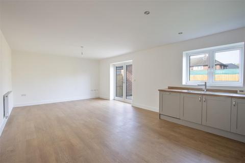 3 bedroom detached bungalow for sale, Holmgate Road, Clay Cross, Chesterfield