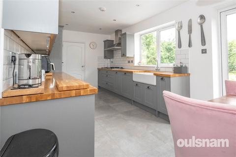 27 Cobs Field, Birmingham, B30 1QL