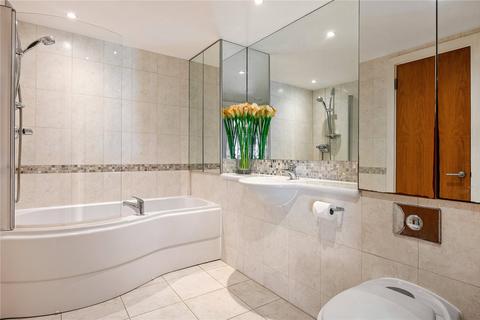 2 bedroom apartment for sale, Essex Road, Canonbury, London, N1