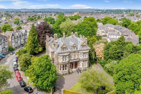 Office for sale, Richmond Rd Cardiff CF24 3UN