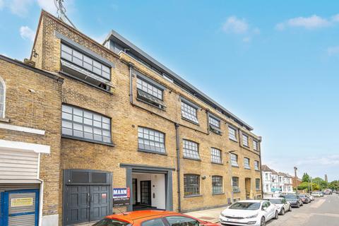 Woodrow, Woolwich/Charlton, London