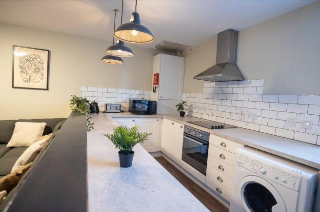 The-hosiery-factory-le1-5th-969363