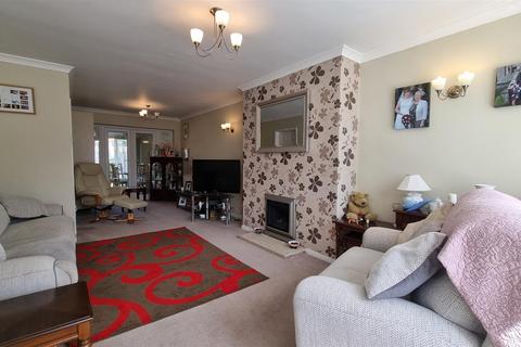 3 bedroom link detached house for sale, Beaudesert Road, Hollywood