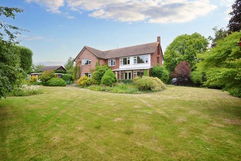 5 bedroom detached house for sale, Corse Lawn, Gloucester, Gloucestershire