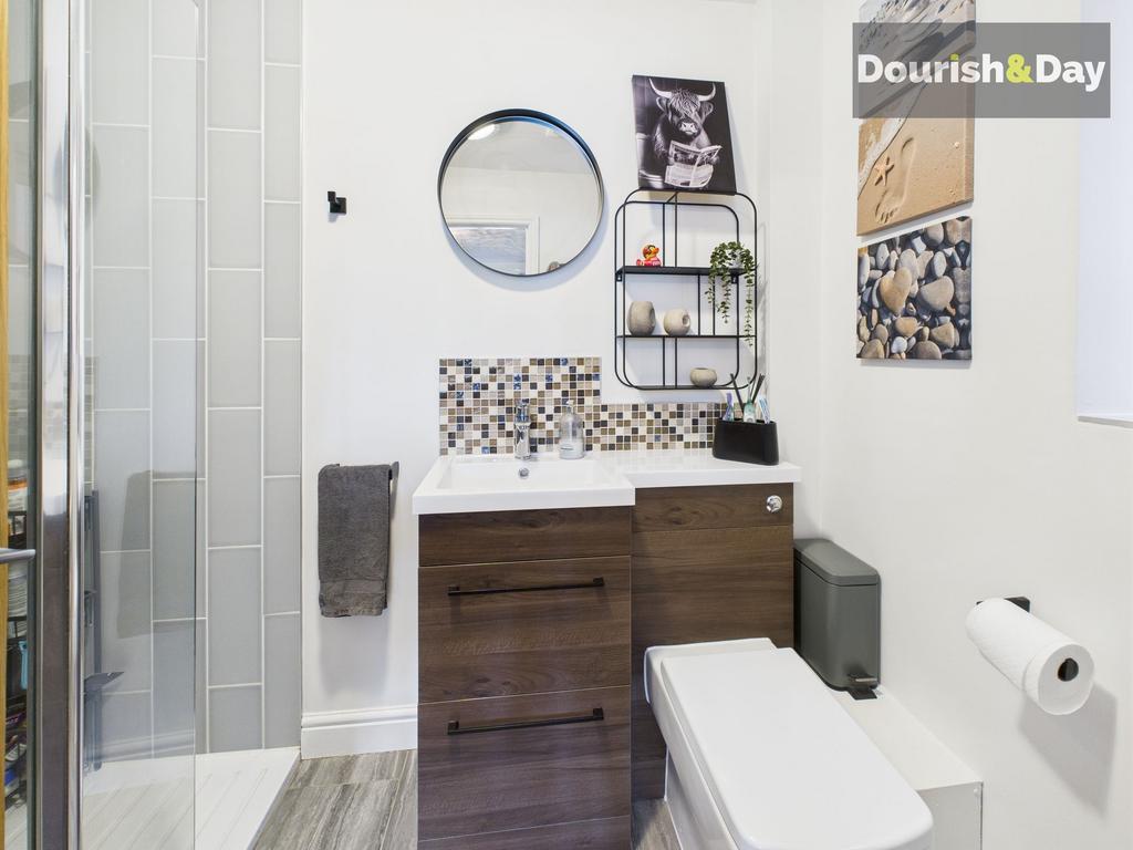 En-Suite Shower Room