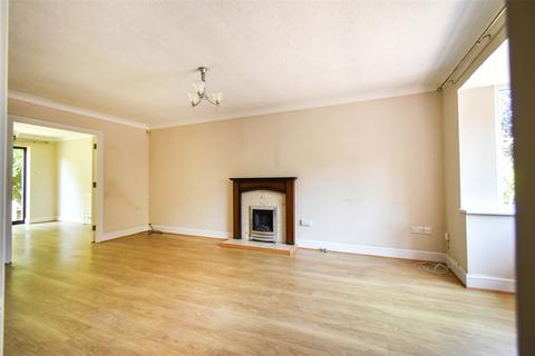 4 bedroom detached house for sale, Smallfield Drive, Hampshire RG27
