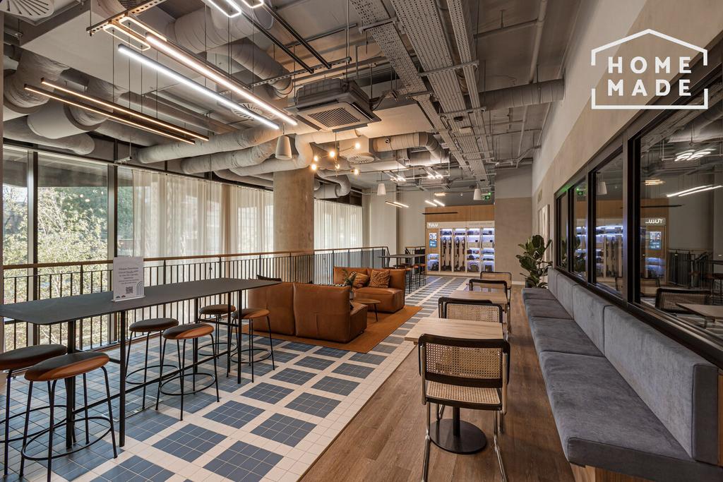 35018128e46cd8f9b304c237f676