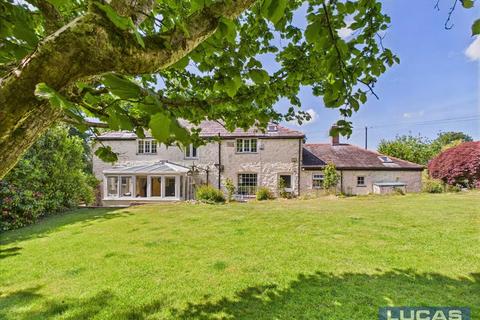 undefined, Yr Efail, Ffordd Brynsiencyn, Llanfairpwll