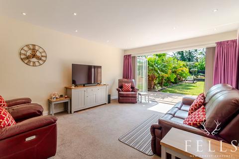 undefined, Glenives Close, Ringwood BH24