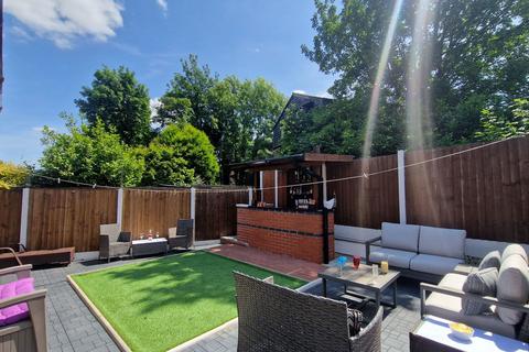 undefined, Snowdon Road, Manchester M30