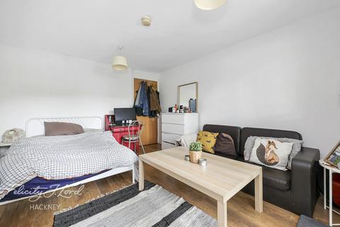 2 bedroom apartment for sale, Southwold Road, LONDON E5