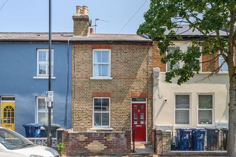 35 Grosvenor Road, London, W7 1HP