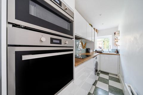 35 Grosvenor Road, London, W7 1HP