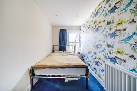 35 Grosvenor Road, London, W7 1HP