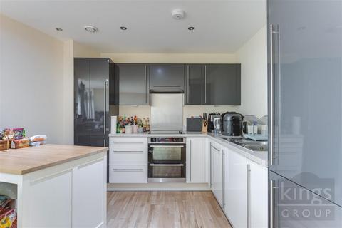 2 bedroom apartment for sale, Dunstan Mews, Enfield