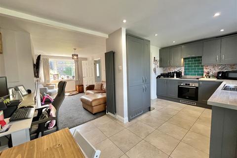 3 bedroom terraced house for sale, Church Fold, Charlesworth, Glossop
