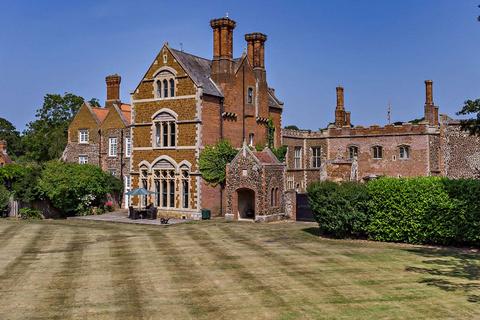 6 bedroom house for sale, Old Hunstanton, Norfolk