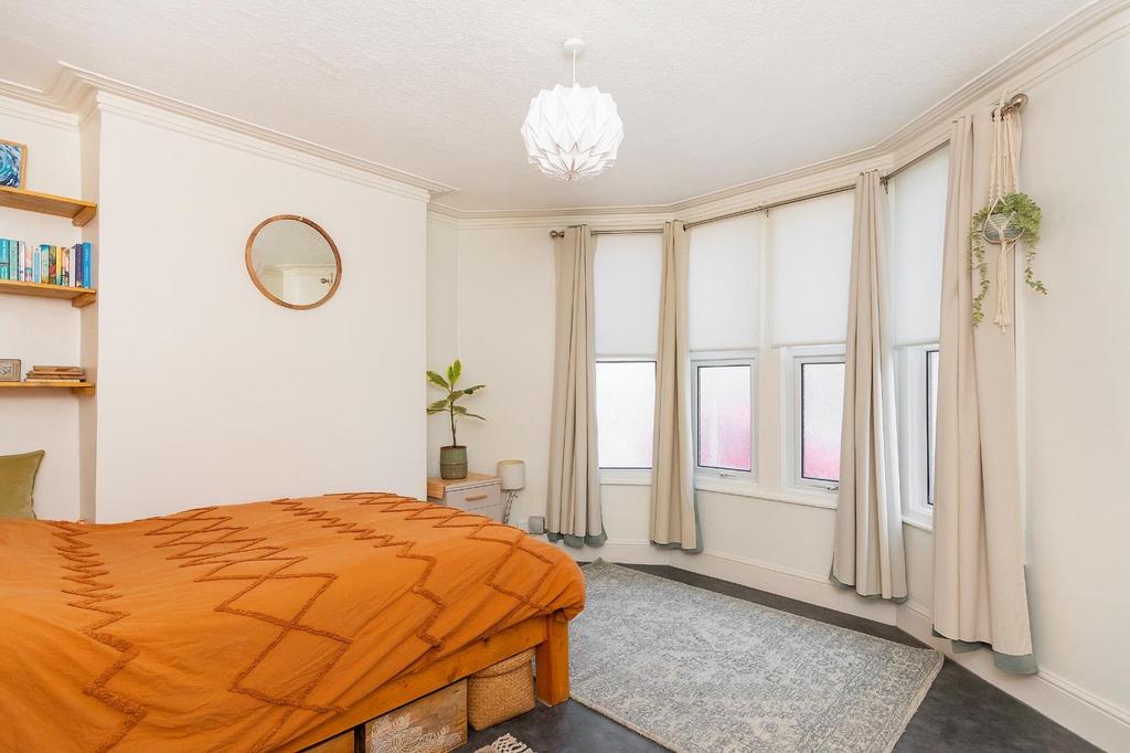G3 BF5 RBN - Bedroom E.jpg