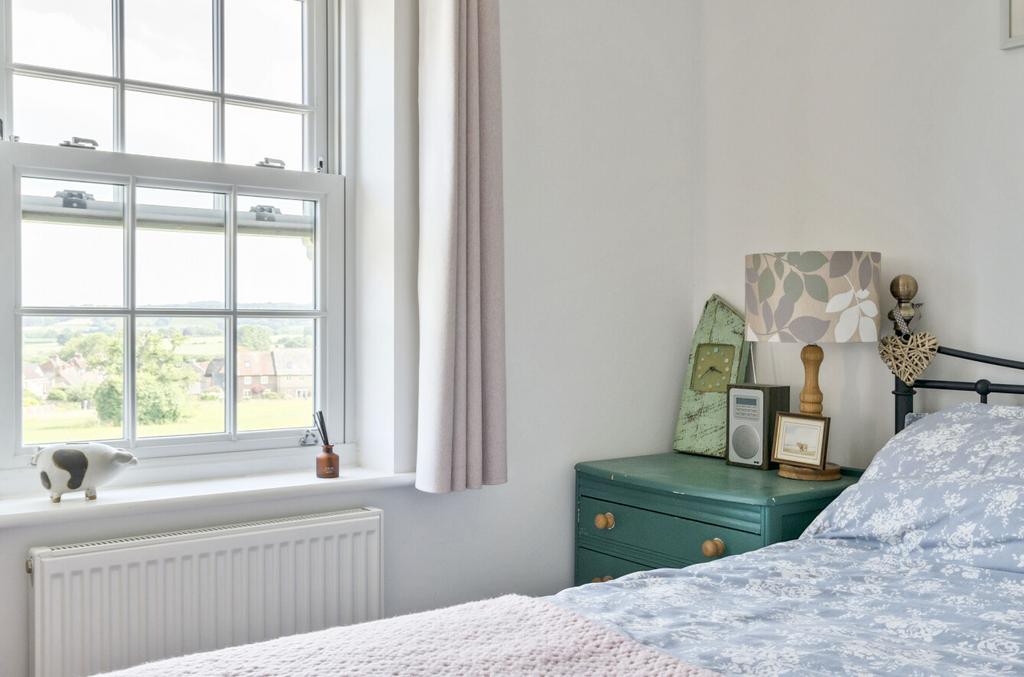 1311458-9-6851a77...