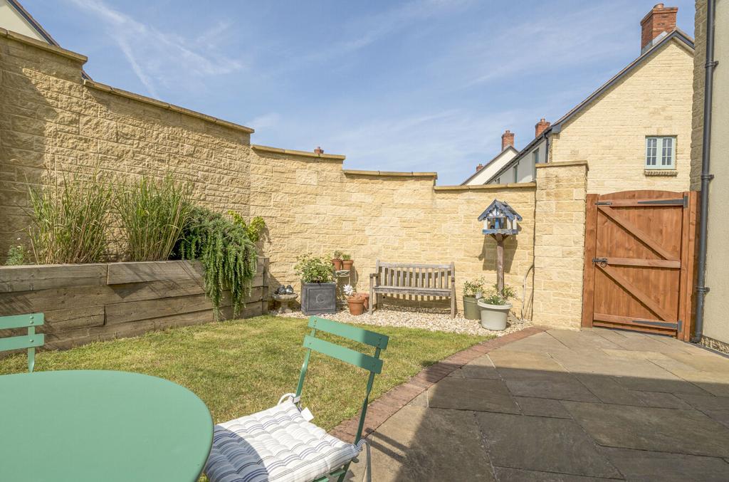 1311458-2-6851a6f...