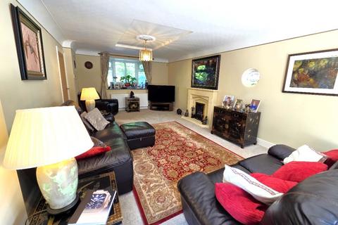 undefined, Chalk Hill, West End, Southampton
