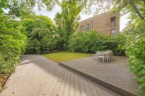 2 bedroom flat for sale, Norwood Road, SE24