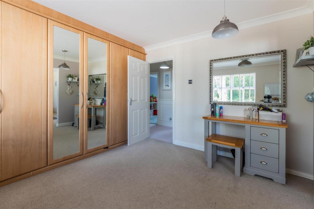 Triscombe Drive 28-23.jpg