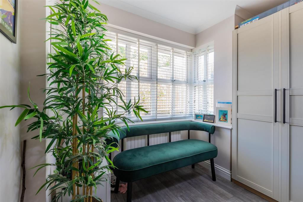 Triscombe Drive 28-32.jpg