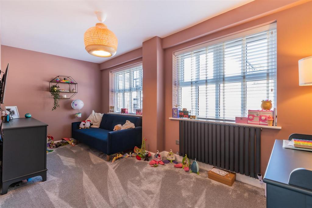 Triscombe Drive 28-49.jpg