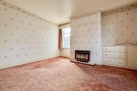 2 Booth Street, Queensbury, Bradford, BD13 2HU