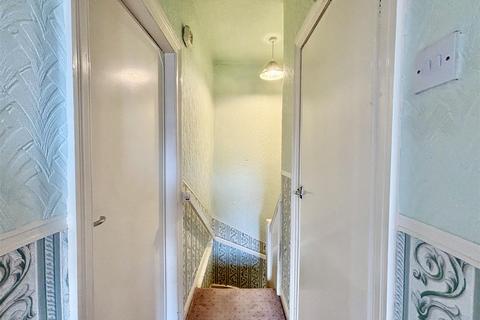 2 Booth Street, Queensbury, Bradford, BD13 2HU