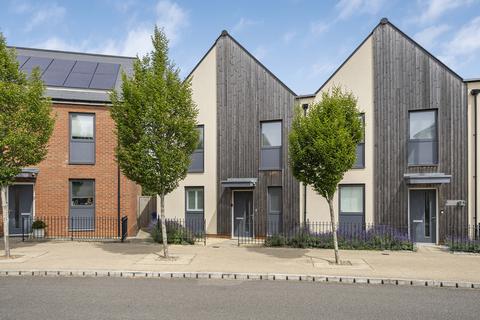 Charlotte Avenue, Bicester, OX27