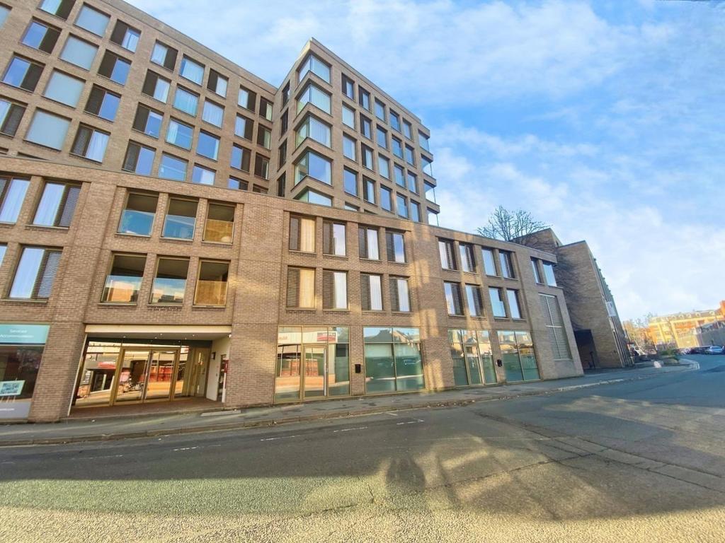 U Qir-R8 Vaki Rdjt97ttdfg.jpg