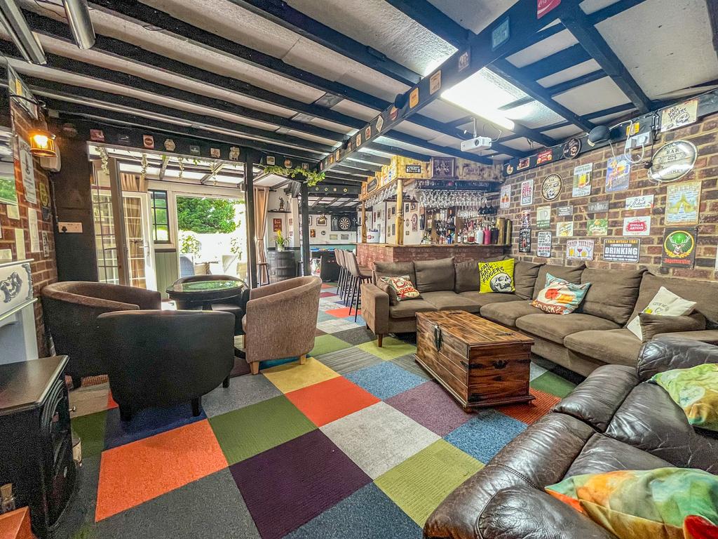 Games room/bar