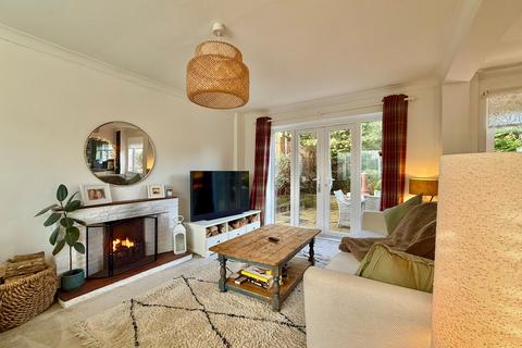 4 bedroom detached house for sale, Warnham Gardens, Bexhill-on-Sea, TN39