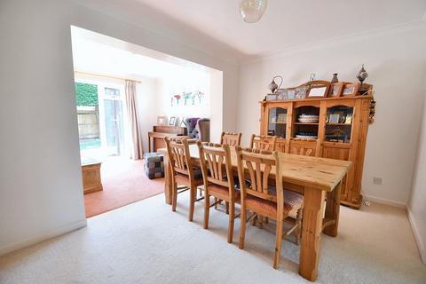 undefined, South Wonston
