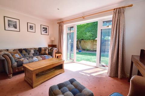 undefined, South Wonston