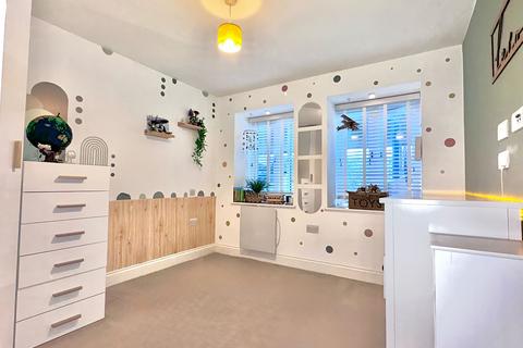 2 bedroom apartment for sale, College Gardens, La Pouquelaye, Jersey JE2