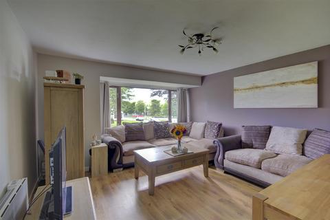 undefined, 3, Meadowbank Oldmeldrum, Inverurie, AB51 0BF