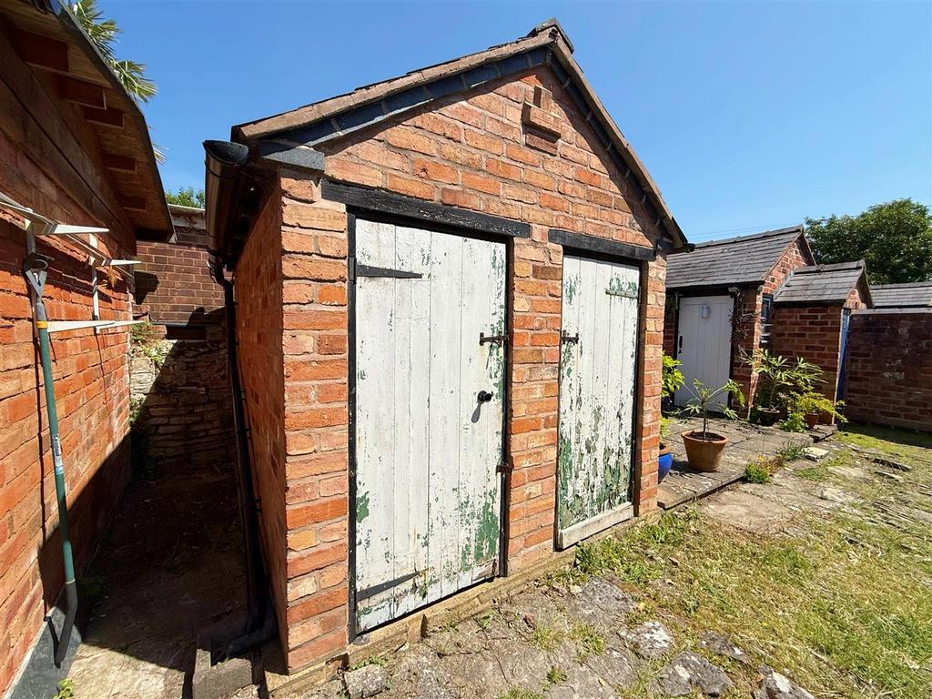 Outbuilding