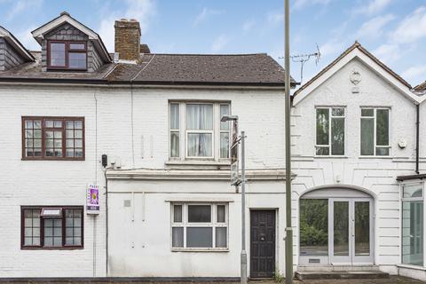Station Road, Surrey KT15
