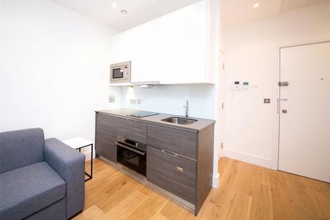 Studio to rent, Staines Road, Hounslow TW3