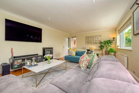 18 Ridge Hall Close, Caversham, Reading, RG4 7EP