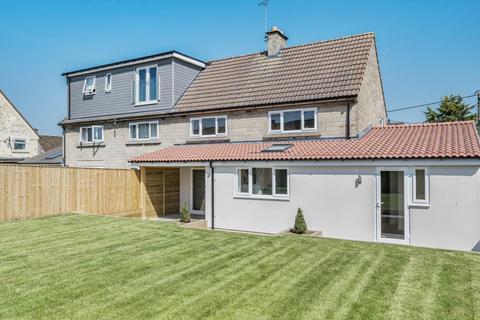 54 Arnolds Mead, Corsham, SN13 0BN